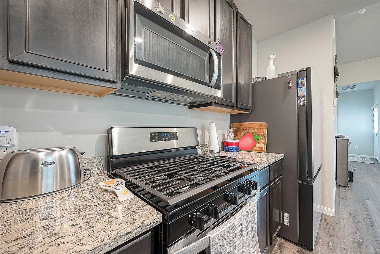 1317 Mount Bassie Trl #1317 - Photo 3 of 50