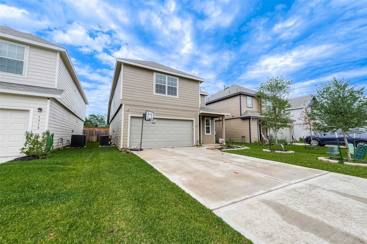 1317 Mount Bassie Trl #1317 - Photo 7 of 50