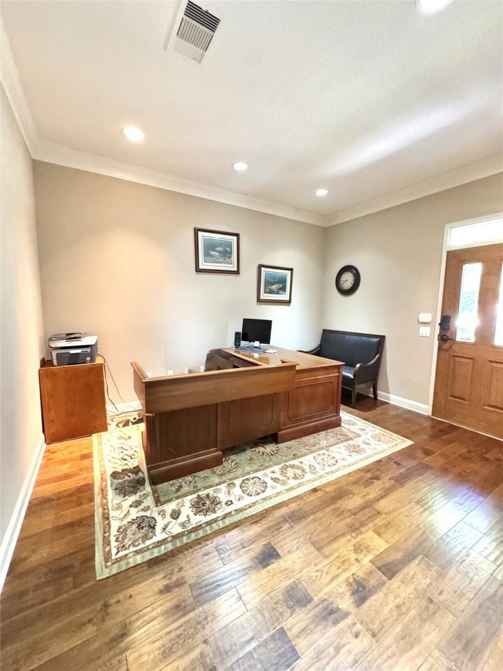 4501 Cartwright Rd #4501-203 - Photo 4 of 11