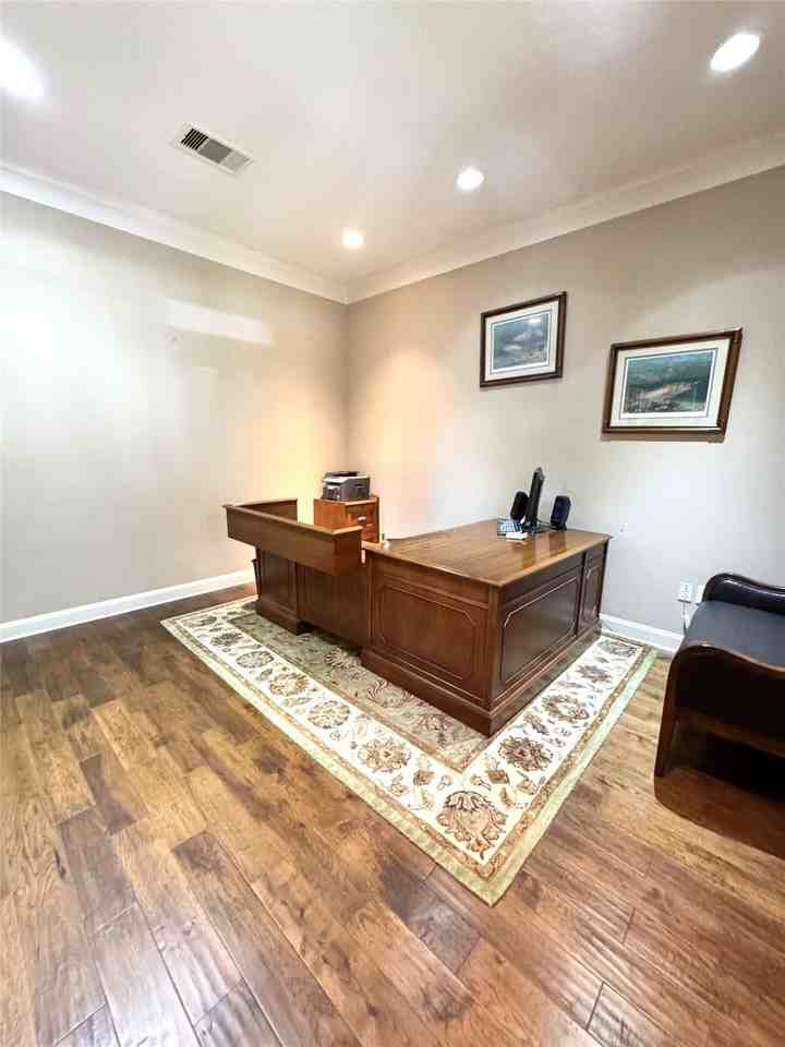 4501 Cartwright Rd #4501-203 - Photo 5 of 11