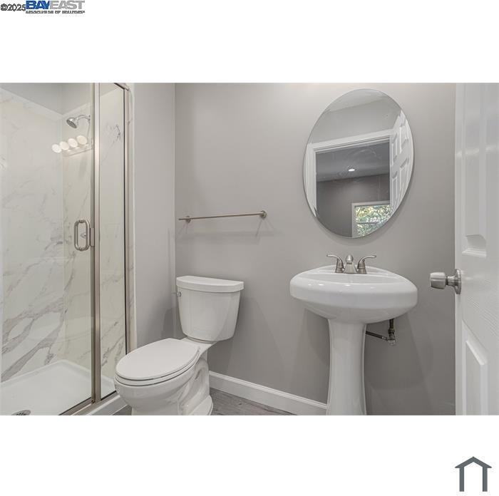 193 W Macarthur Blvd #193-1018 - Photo 3 of 9