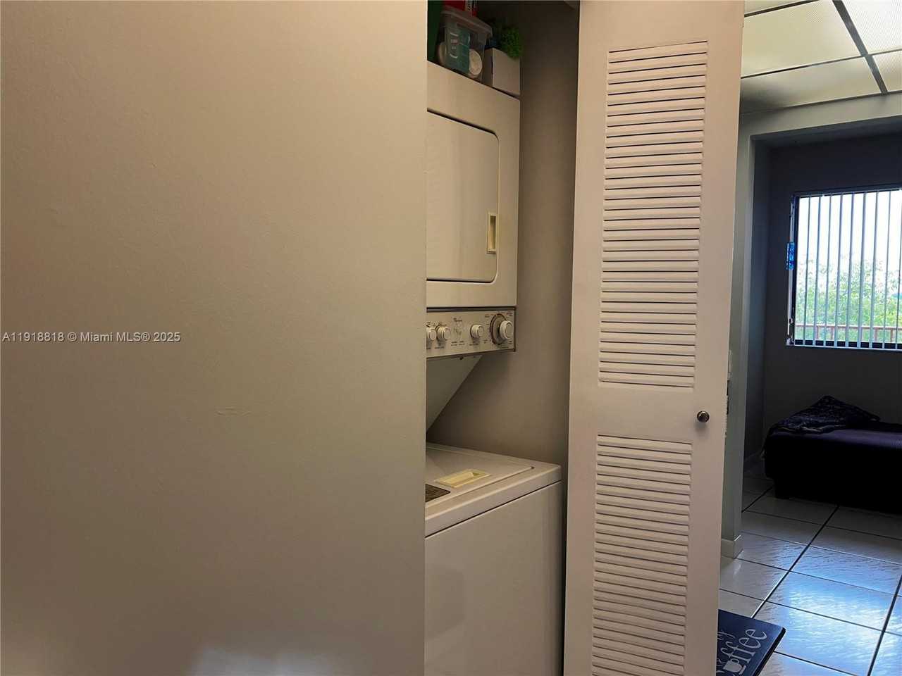 7451 Nw 16th St #7451-502 - Photo 2 of 36