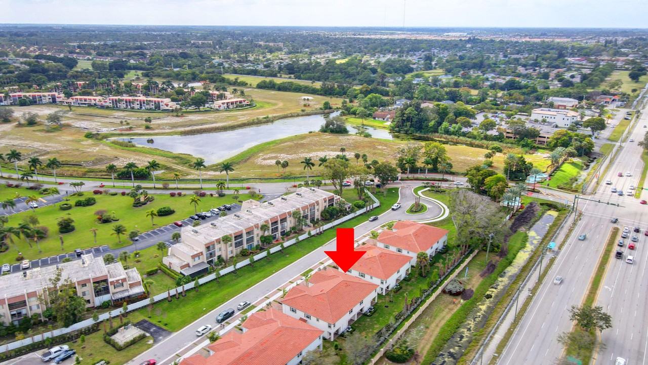 6875 Broadwater Ln #6875 - Photo 6 of 20