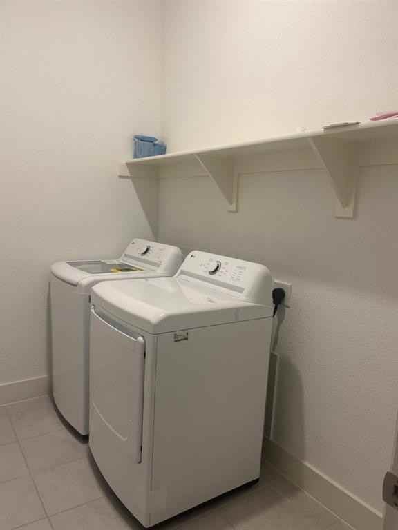 3083 Aqueduct Ave #3083