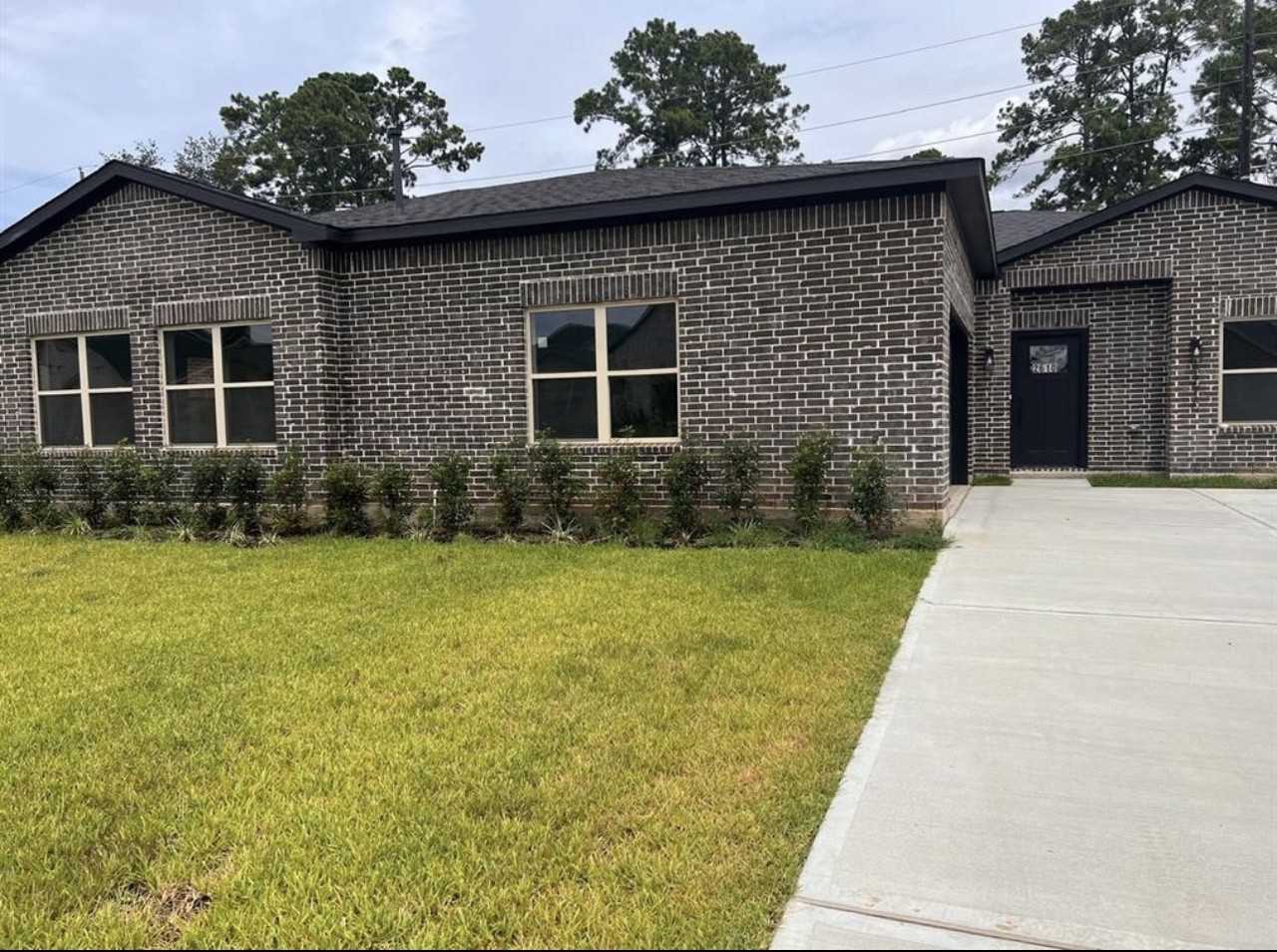 2610 Piemonte Ave #2610 - Photo 6 of 10