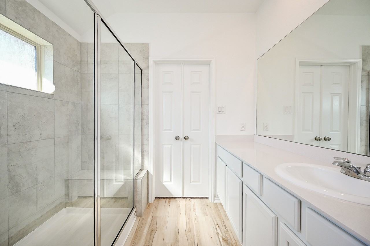 12503 Highgrove Springs Dr #12503 - Photo 3 of 20