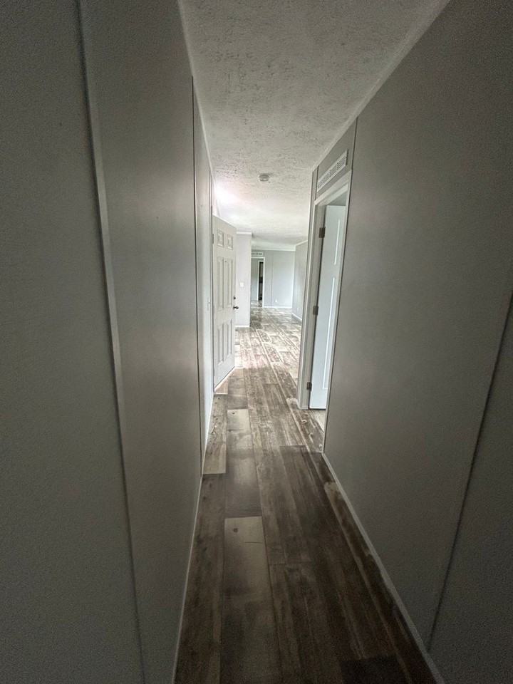 127 Hubert Boulevard #31 - Photo 6 of 24