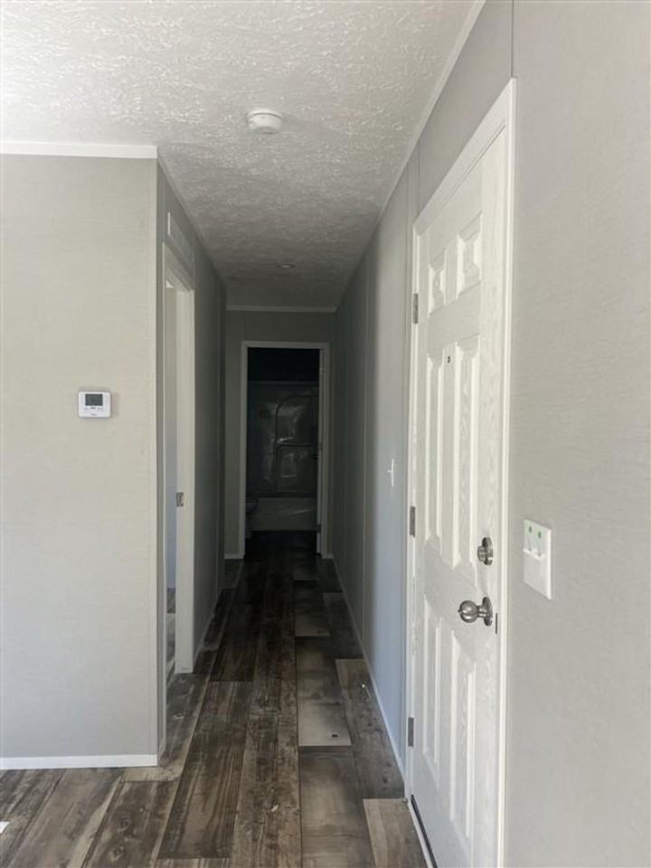 127 Hubert Blvd #70 - Photo 5 of 10