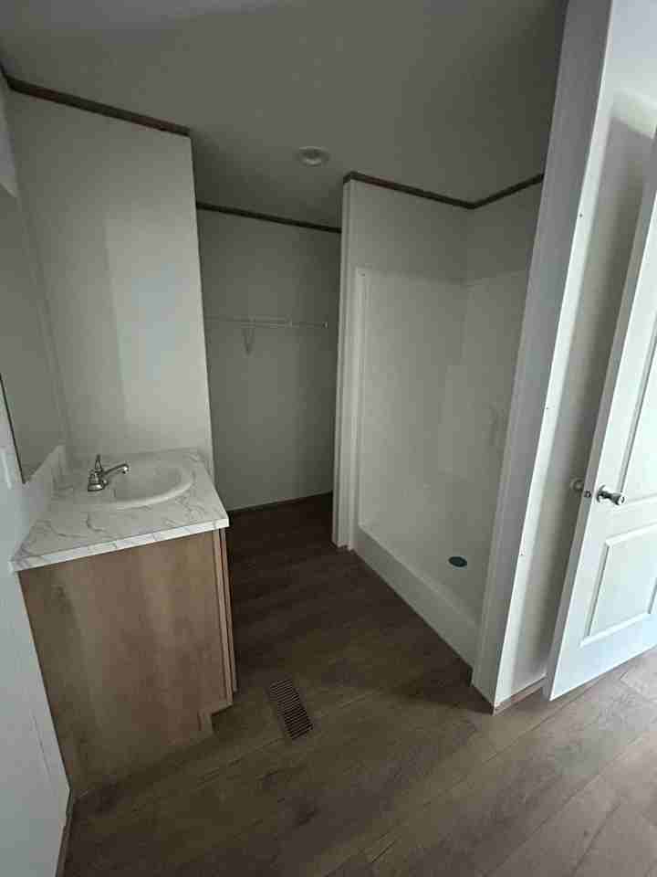 127 Hubert Boulevard #21 - Photo 2 of 11