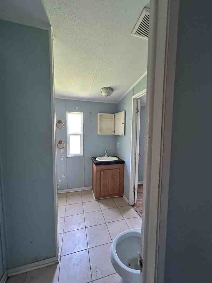 139 Hubert Boulevard #155 - Photo 7 of 19