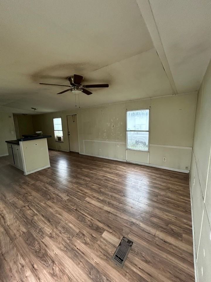 139 Hubert Boulevard #126 - Photo 6 of 12