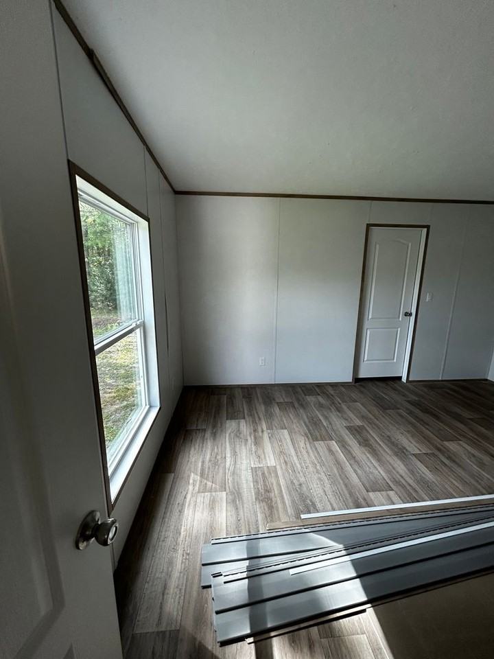 127 Hubert Blvd #43 - Photo 7 of 30