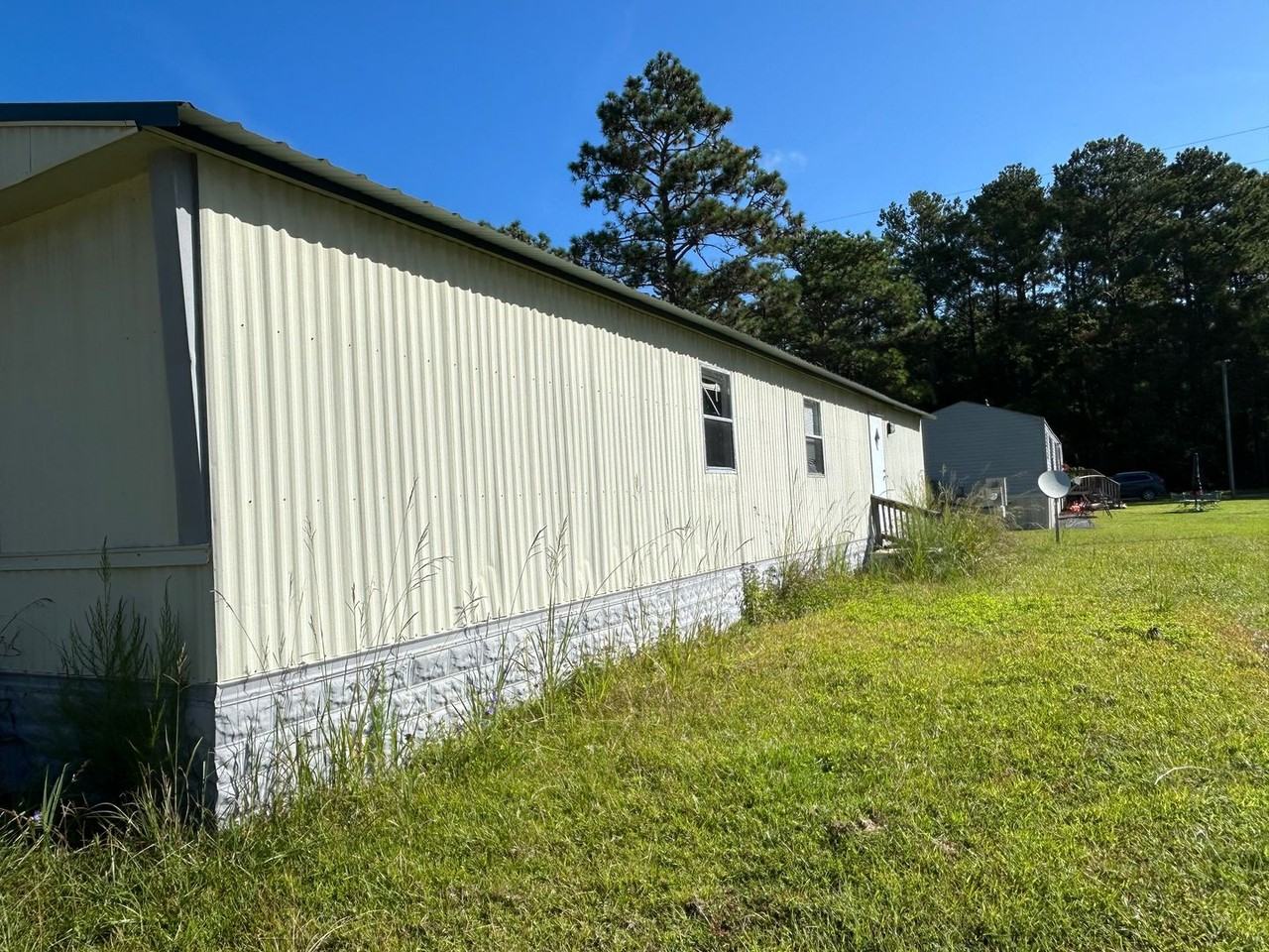 139 Hubert Boulevard #77 - Photo 3 of 12