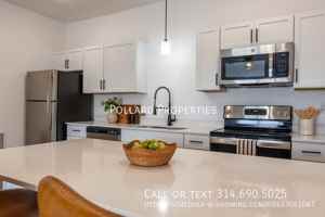 featured image of Parkview Drive #216