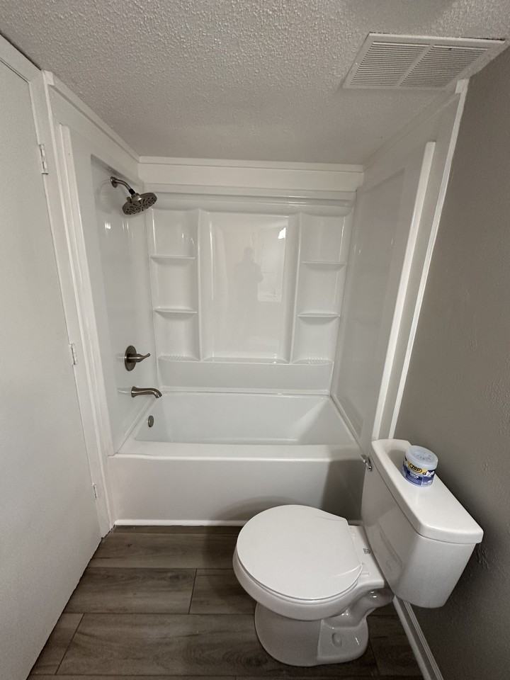 1600 Park Circle #709 - Photo 7 of 11