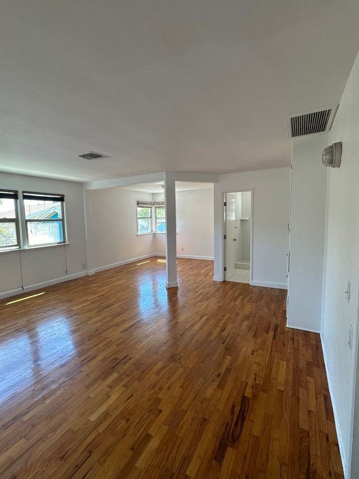 3981 Falcon Street - Photo 3 of 11