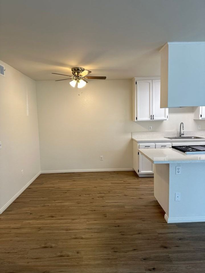 408 Delaware Street - Photo 6 of 24