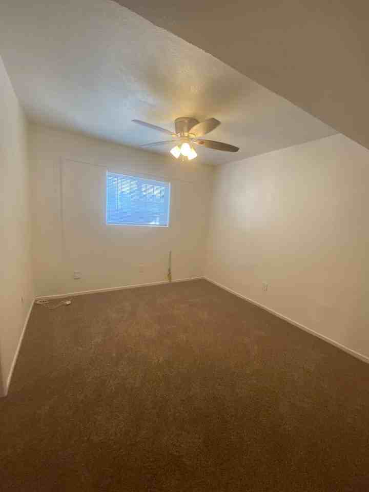 3859B 35th St - Photo 4 of 8