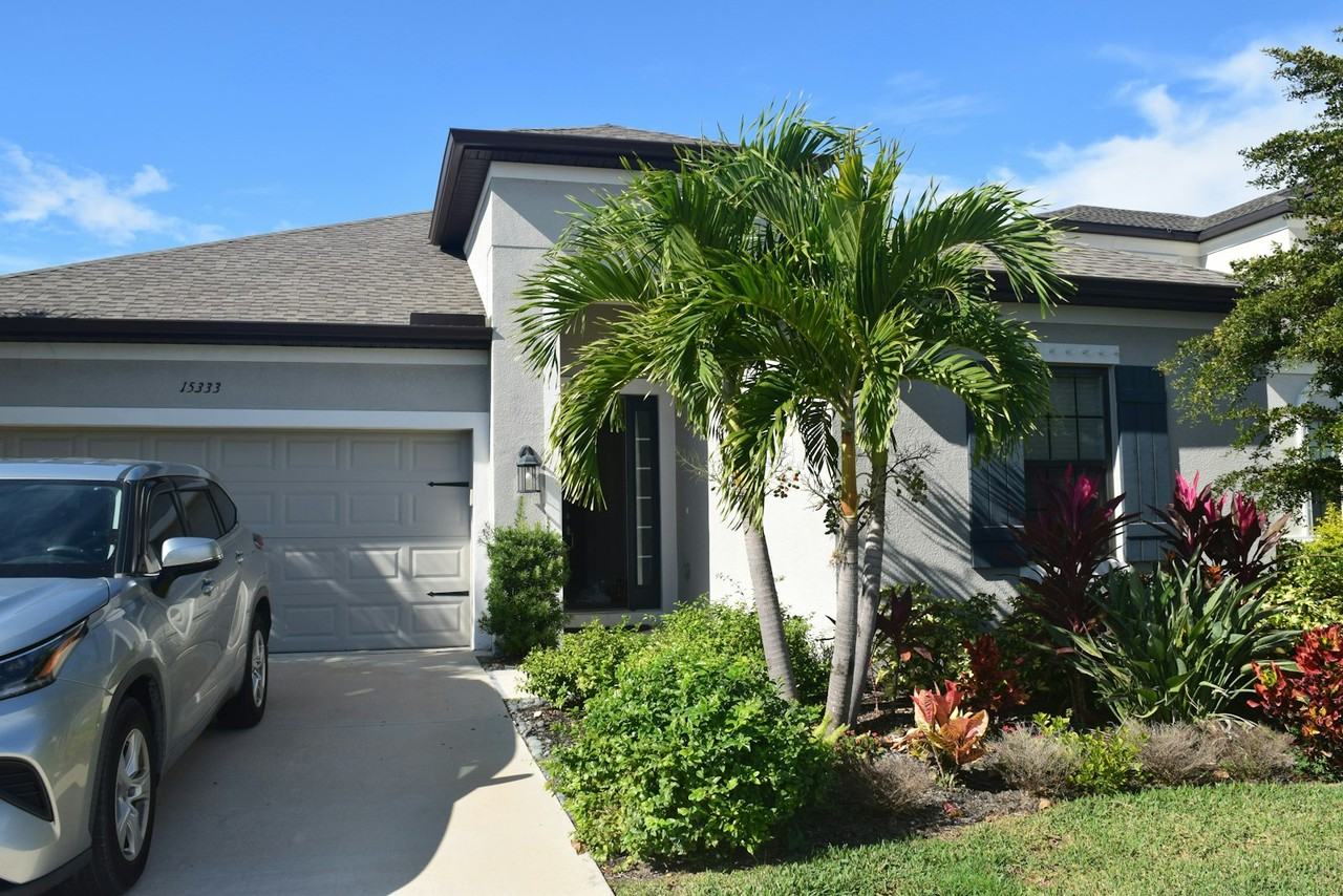 15333 Isla Palma Lane - Photo 2 of 33