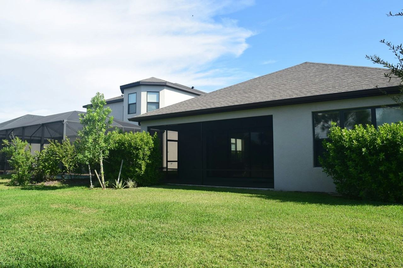 15333 Isla Palma Lane - Photo 3 of 33