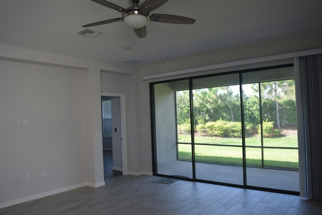 15333 Isla Palma Lane - Photo 6 of 33