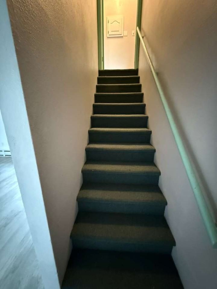 706 East Stuart Street, Unit Studio - Photo 2 of 16