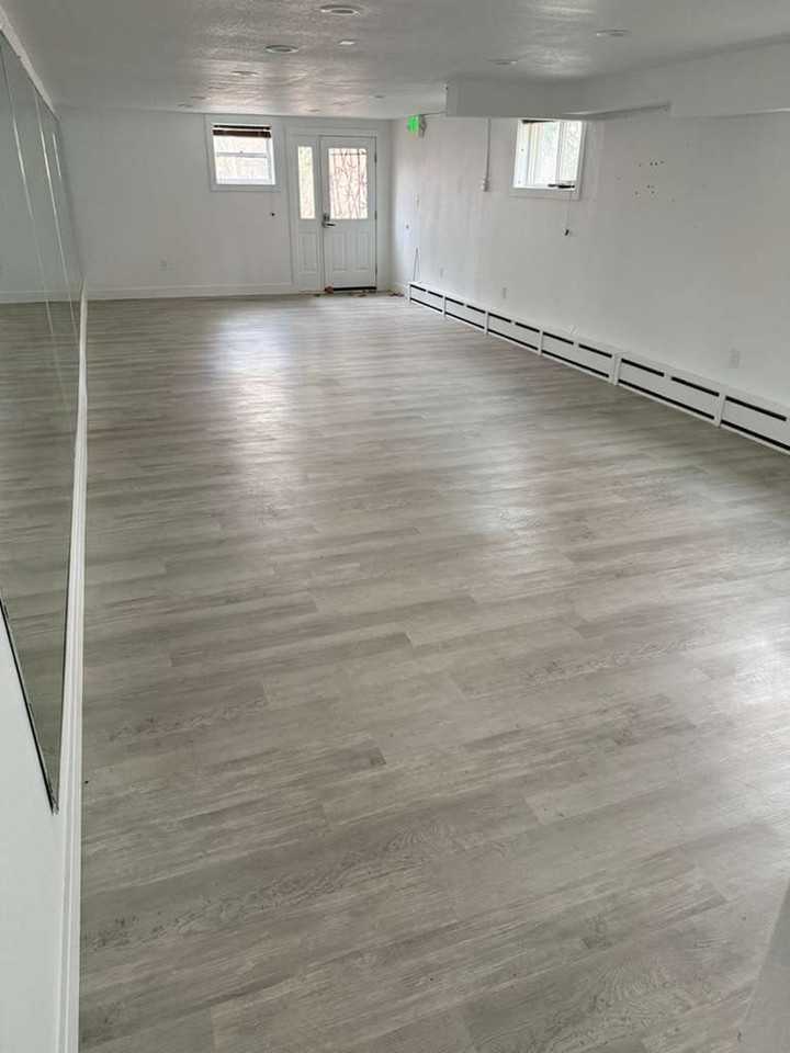 706 East Stuart Street, Unit Studio - Photo 5 of 16