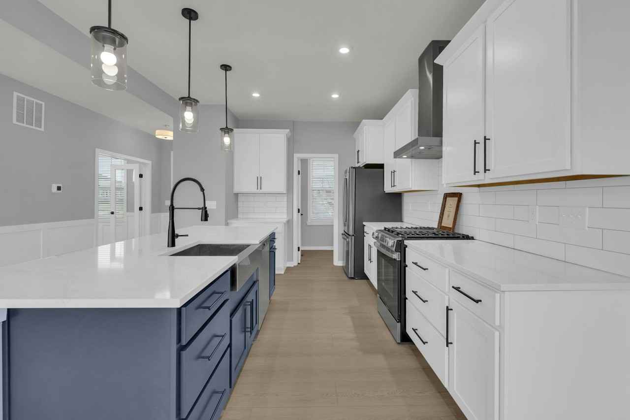 13107 Justify Drive - Photo 7 of 42