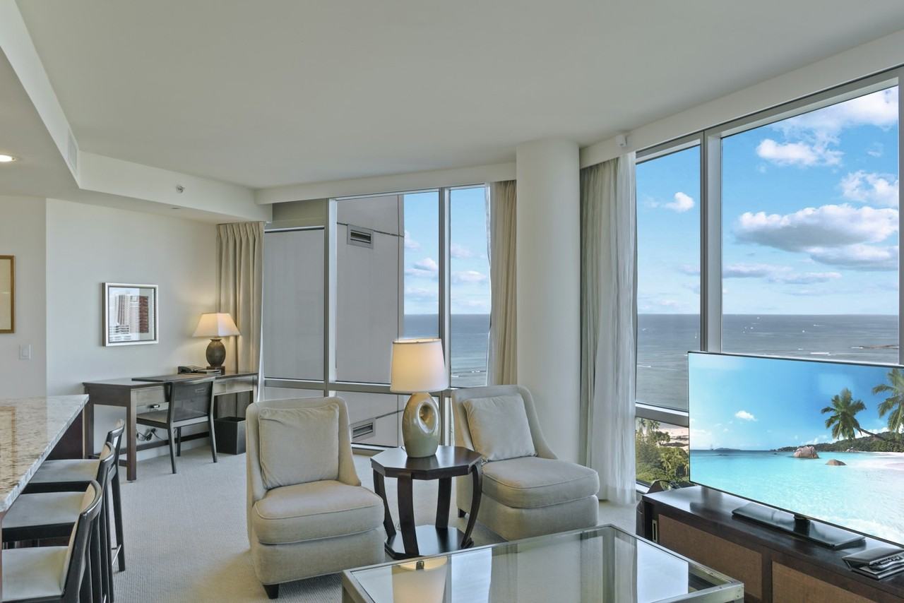 223 Saratoga Road - Photo 3 of 24