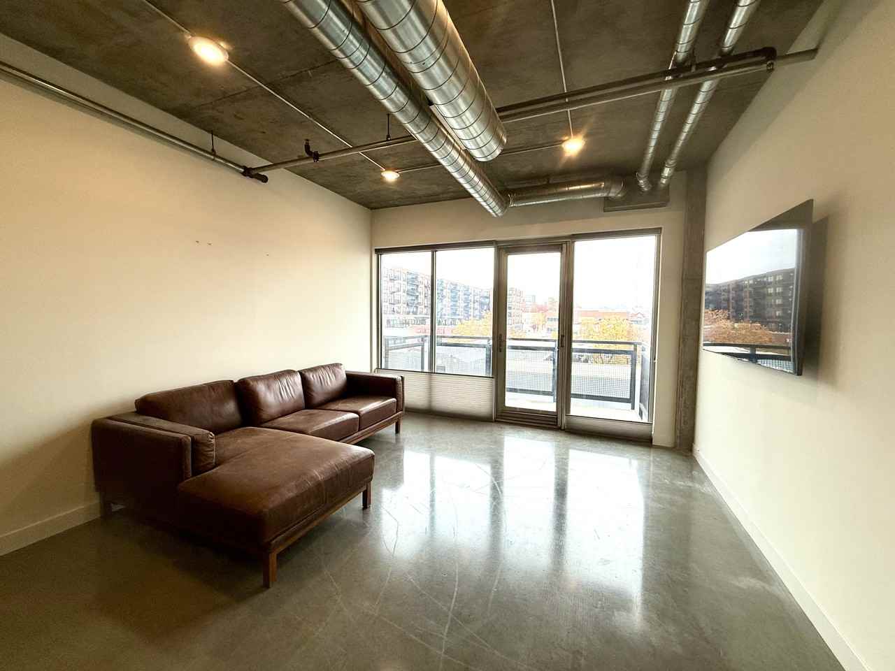 4141 Pennsylvania Ave #302 - Photo 5 of 20