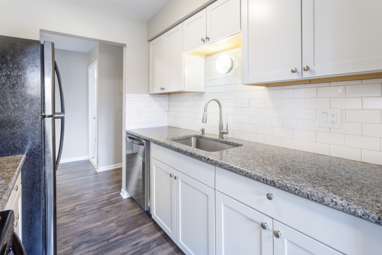 Huron River Grosse Ile - Photo 3 of 9