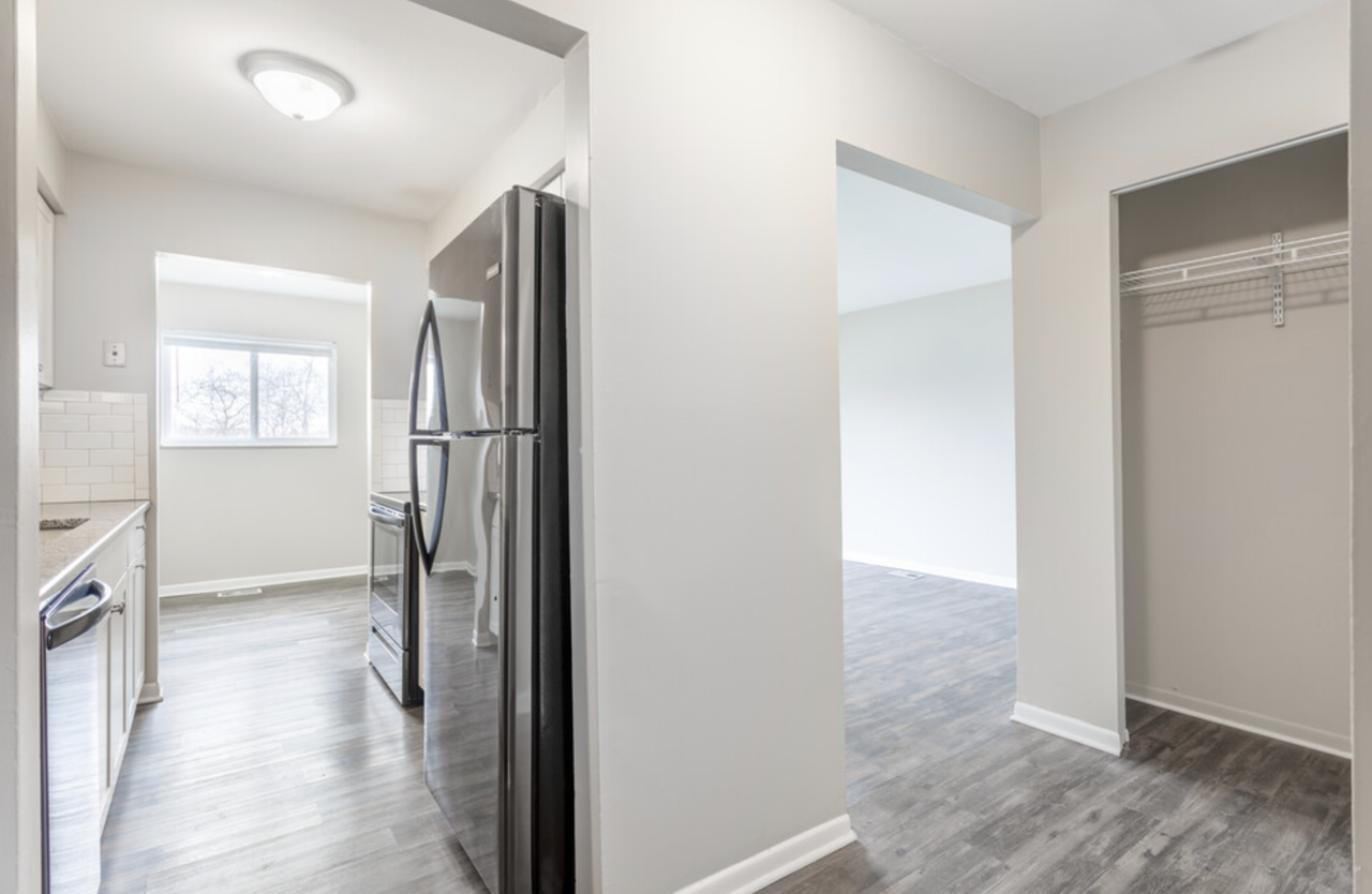 Huron River Grosse Ile - Photo 4 of 9