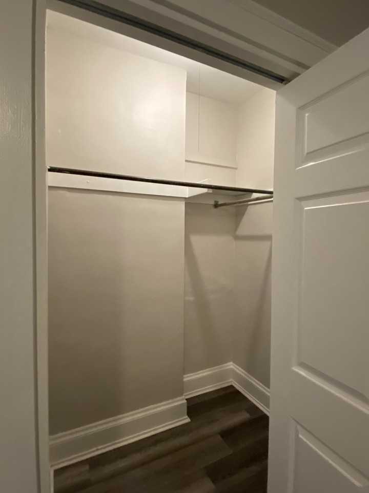 McKenzie - Photo 6 of 19