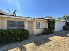 featured image of 24466 Myers Avenue