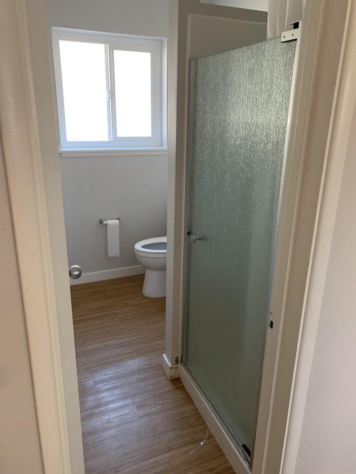 Broad-Lawrence - Photo 7 of 8