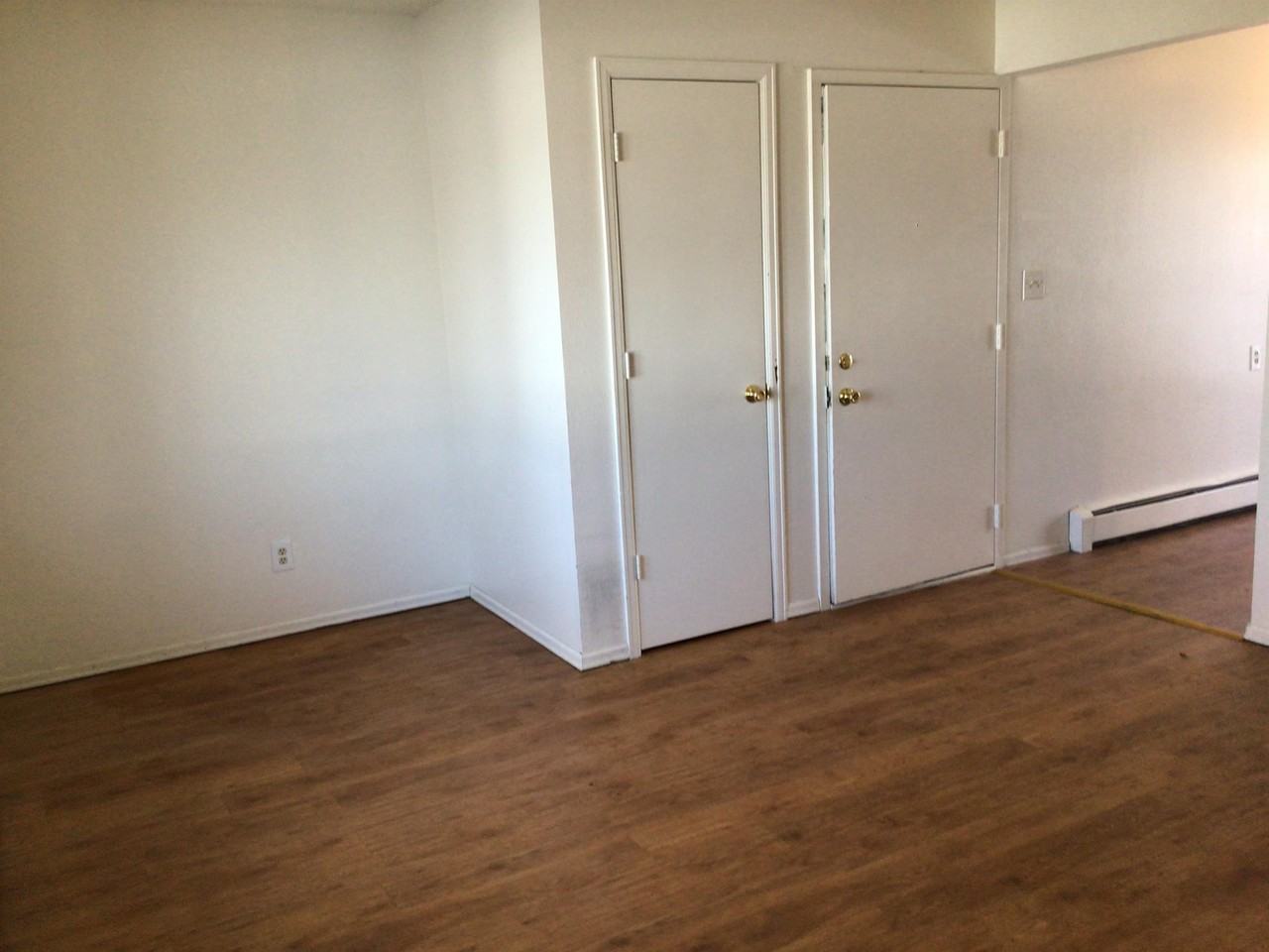 iCTH - 812-832 W 10th St - Photo 4 of 25