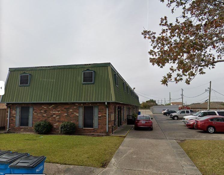 2020 Jean Lafitte Parkway - Photo 4 of 4