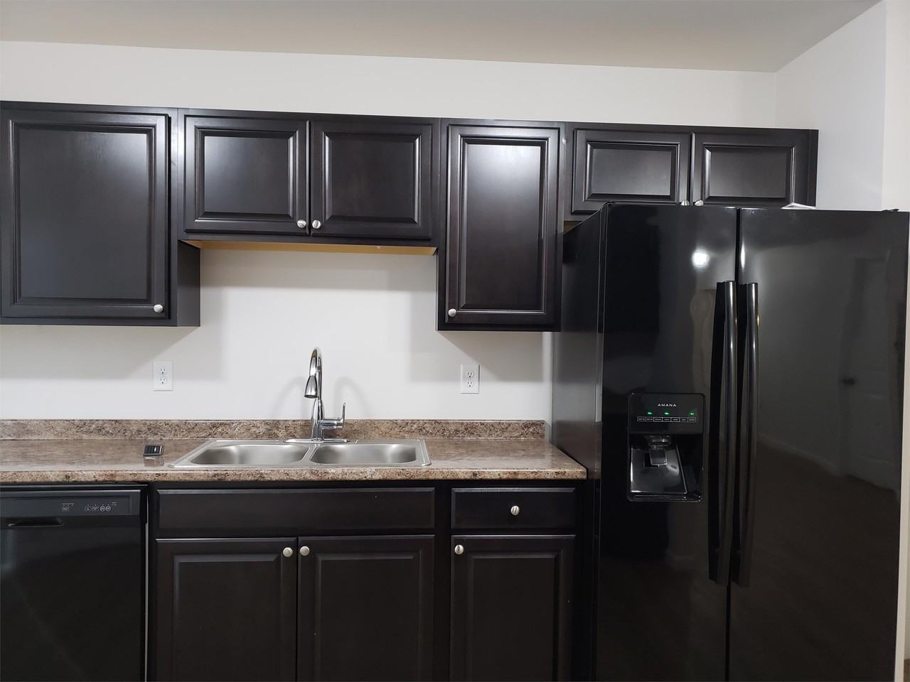 34 Horseback Road - Photo 2 of 5