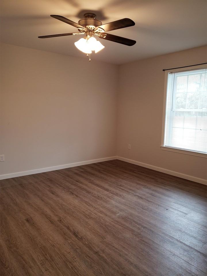 34 Horseback Road - Photo 3 of 5