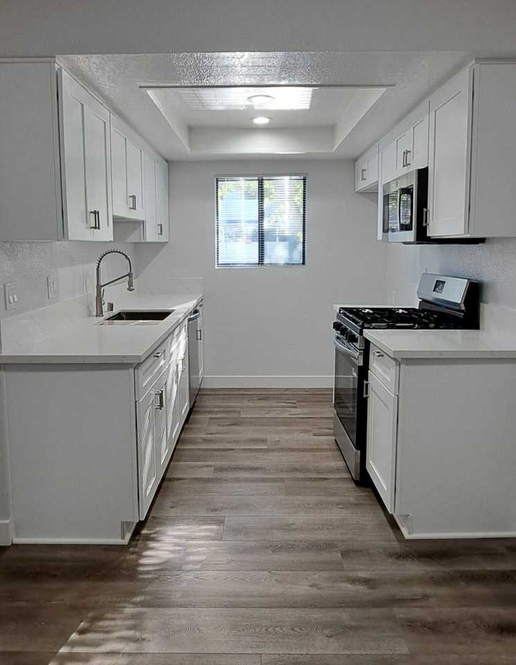 Verdugo 603 - Photo 3 of 13