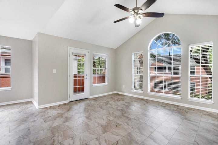 1055 Crystal Way #J - Photo 7 of 8