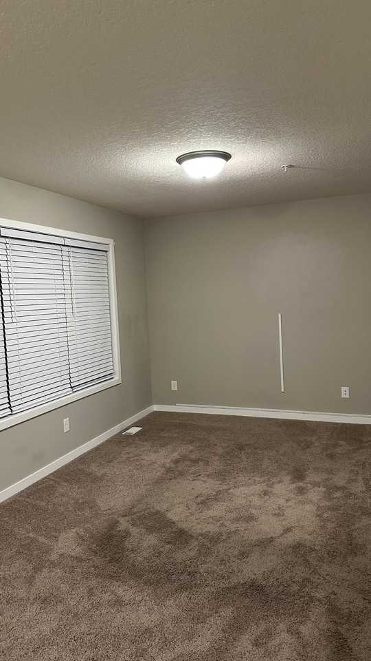 4341 Bloomington Avenue South #4343 - Photo 3 of 9