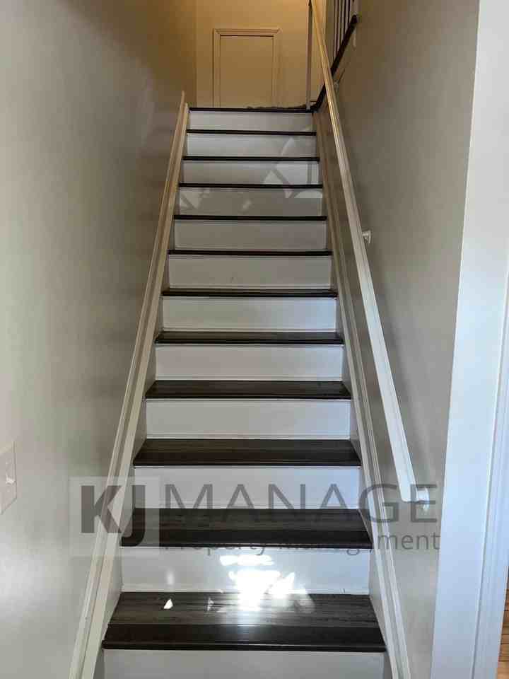 1608 Orchard Dr #1608 - Photo 4 of 11