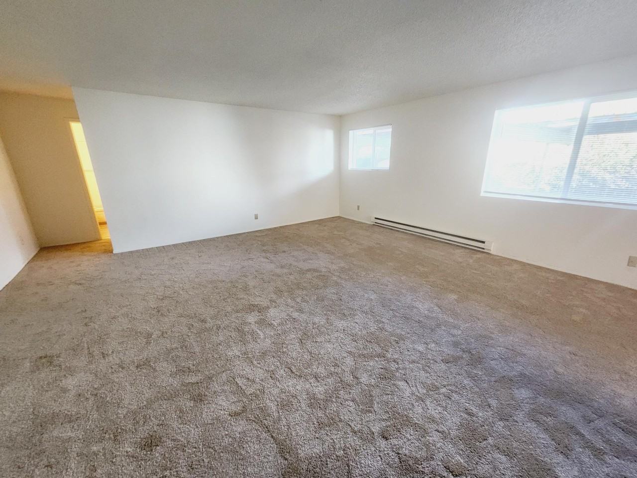 2102 W 1st Ave #8 - Photo 6 of 9