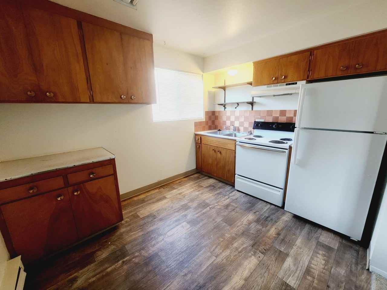 2102 W 1st Ave #8 - Photo 2 of 9