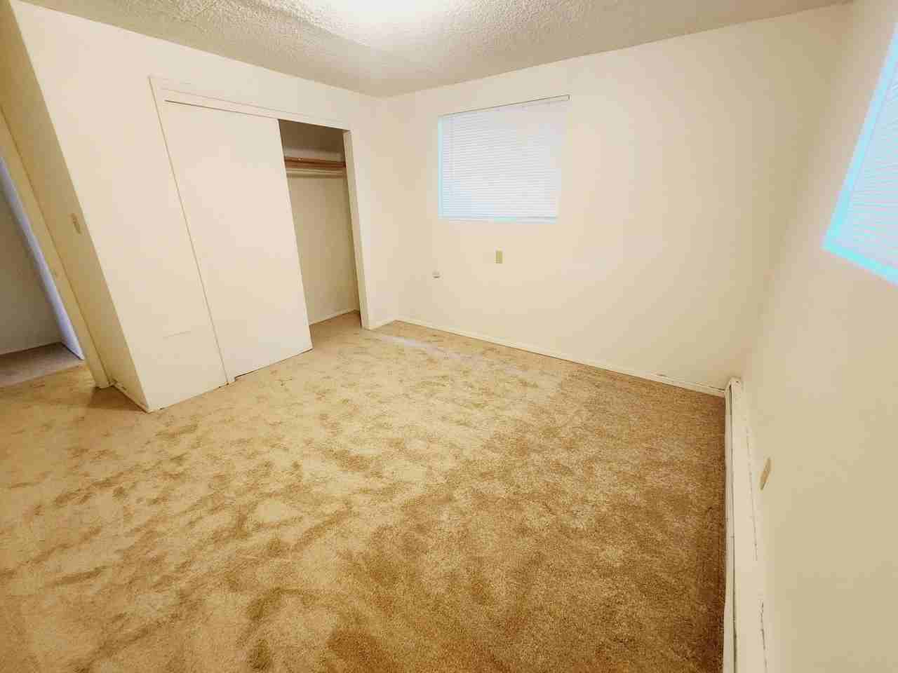 2102 W 1st Ave #8 - Photo 5 of 9