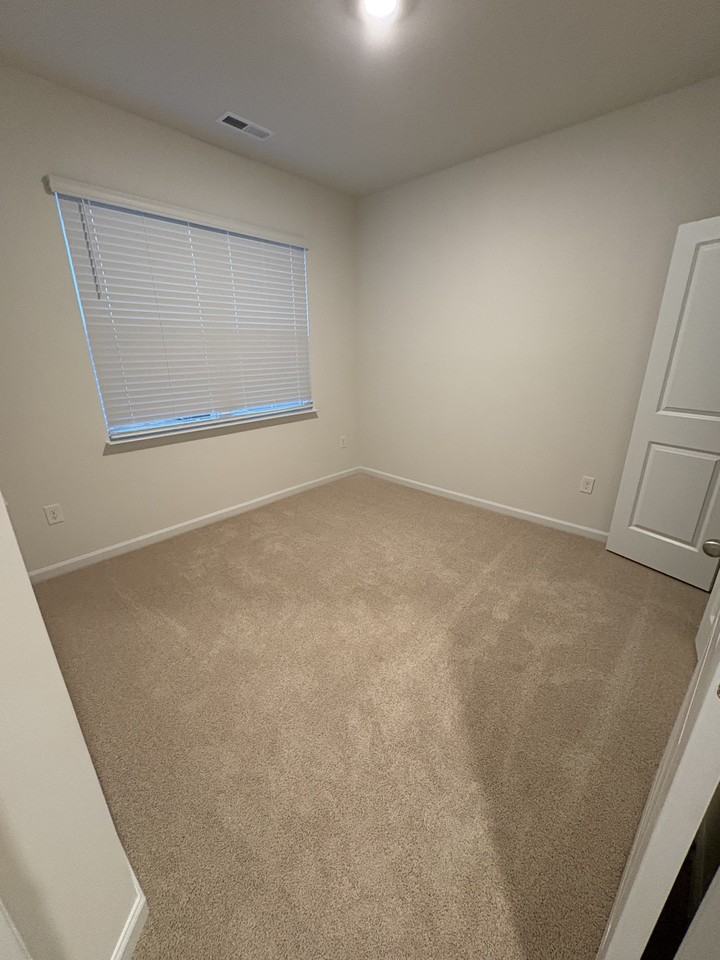 766 Dorset Stream Dr - Photo 4 of 24