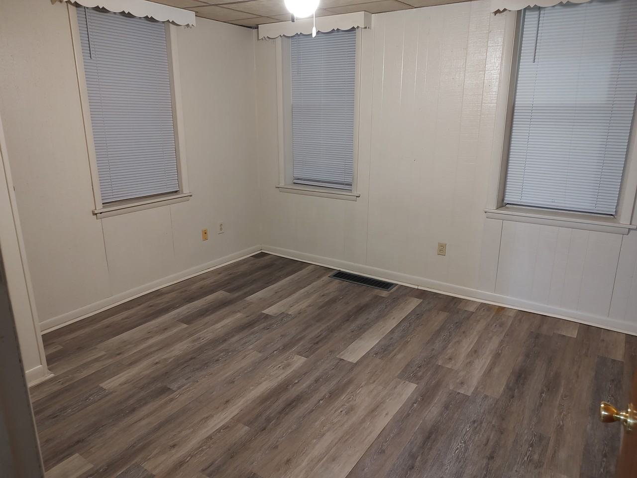 134 North Newberry Street #1 - Photo 5 of 7