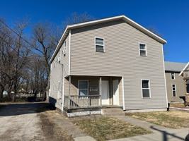 featured image of East Lynn Street