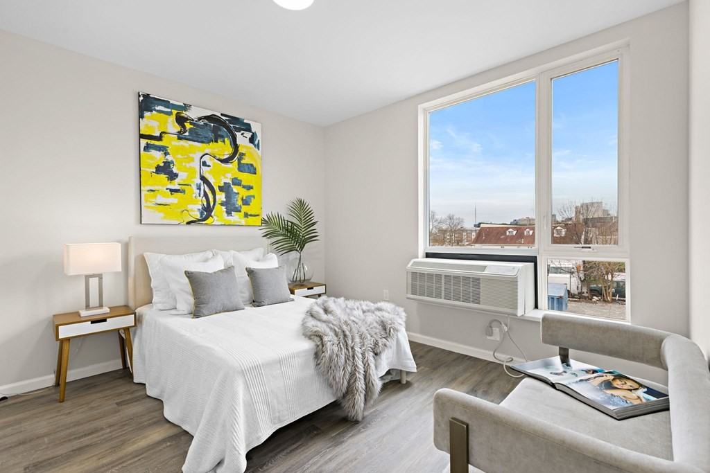 9 Clark St #303 - Photo 4 of 14